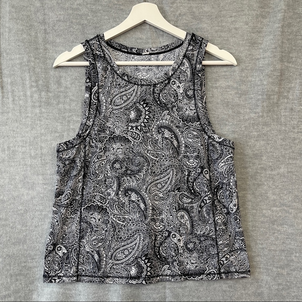 Lululemon Paisley Tank top sz 6 (M047)
